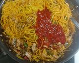 A picture of step 6 of Schezwan sauce noodles.