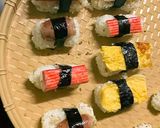 Hình bước làm 3 của món Sushi thập cẩm