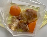 A picture of step 2 of Quick Oyakodon with Canned Yakitori.