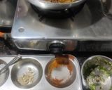 चटपटीत मटार उसळ (matar usal recipe in marathi) रेसिपी स्टेप 3 फोटो