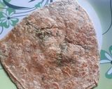 त्रिकोणी  मसाला पराठा (masala paratha recipe in marathi) रेसिपी स्टेप 5 फोटो 