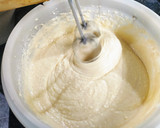 Foto del paso 1 de la receta: Budín de coco con corazón de dulce de leche