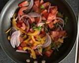 Foto del paso 4 de la receta: Albóndigas de carne de res y cerdo molidas en sofrito campesino