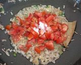 A picture of step 4 of Mushroom matar.