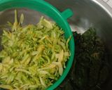 Foto langkah ke 1 dari resep Tumis kerang bunga pepaya.