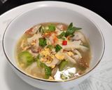 Foto langkah ke 7 dari resep Sup Oyong Jamur Tiram.