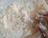A picture of step 2 of Assorted naan.