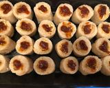 A picture of step 4 of Sticky Rice Rolls.