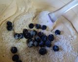 A picture of step 4 of Blueberry lemon cupcakes.