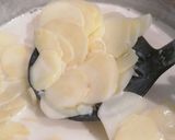 Une image de l'étape 6 de Gratin dauphinois.