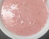 A picture of step 1 of Berry Berry oatilicious.