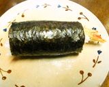 A picture of step 4 of Shrimp Tempura Onigiri Roll.