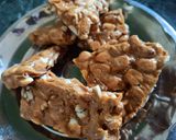 गुड़ की चिक्की (gur ki chikki recipe in Hindi) रेसिपी चरण 8 फोटो