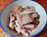 Foto langkah ke 1 dari resep Sup ceker ayam simpel dan seger.