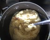 A picture of step 1 of Instant kesar peda.