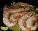 Foto del paso 5 de la receta: Langostinos ahumados flambeados