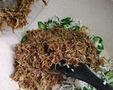 Foto langkah ke 3 dari resep Tumis Bunga Harendong Teri.