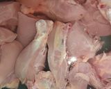 A picture of step 1 of Chicken Achari Karahi.