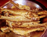 সর্ষে ট্যাংরার তেল ঝাল (sorshe tyangrar jhal recipe in Bengali) রেসিপি ধাপ - 1 ছবি