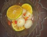 Foto langkah ke 4 dari resep Rujak Asinan Rambutan (simple).