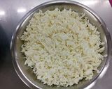 Foto del paso 2 de la receta: Tortitas de papa con queso