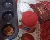 A picture of step 1 of Peanut choco cups.