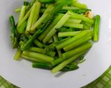蒜炒蘆筍的食譜步驟3照片