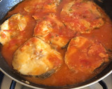 Foto del paso 4 de la receta: Merluza en salsa con guarnición de arroz blanco