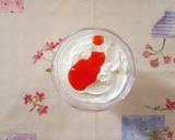 Foto del passaggio 6 della ricetta Semifreddo alle fragole