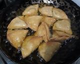 A picture of step 5 of Samosa.