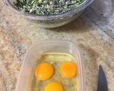 Foto del paso 3 de la receta: Bocadillos de espinacas y hojas de remolacha, al horno y sin harina