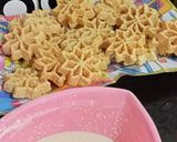 Foto langkah ke 9 dari resep Kembang goyang wijen.