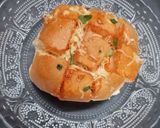 A picture of step 4 of Schezwan bomb.