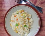 Foto langkah ke 6 dari resep Nasi Goreng Ala Resto Tanpa Kecap.