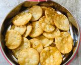 मठरी(Mathri recipe in Hindi) रेसिपी चरण 8 फोटो