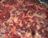 Foto del paso 14 de la receta: Tarta de queso con coulis de fresa decorado con besos de merengue
