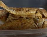 Foto langkah ke 2 dari resep Ikan masak sambal.