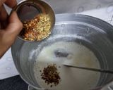 A picture of step 2 of Spiced paneer.