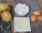 Foto del paso 1 de la receta: Empanadillas de sepia y patata al horno