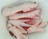 Foto langkah ke 1 dari resep Kaldu Ceker Ayam untuk MPAsi.