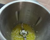 Foto del paso 1 de la receta: Crema de calabaza con manzana MC