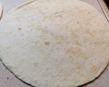 Foto del paso 3 de la receta: Fajitas de pollo y verduras con salsa césar