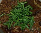 Gambar langkah 3 resipi Kueteow Goreng Basah Mewah Kerang.