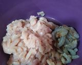 Foto langkah ke 2 dari resep Nugget ayam wortel.