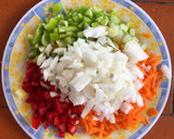 Foto del paso 3 de la receta: Sopa de pollo con pasta casera