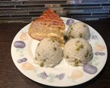 Sajtos, baconos csirkemell rizibizivel recept fázis 5 fotója