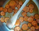Tejfölös zöldbableves vajgaluskával recept fázis 3 fotója