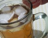 Foto langkah ke 4 dari resep 69. Es Teh Yakult.