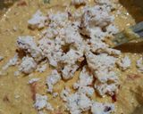 A picture of step 2 of Healthy oats paneer chilla.