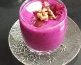 A picture of step 7 of Walnut & Creamy Dragon Fruit Smoothie.